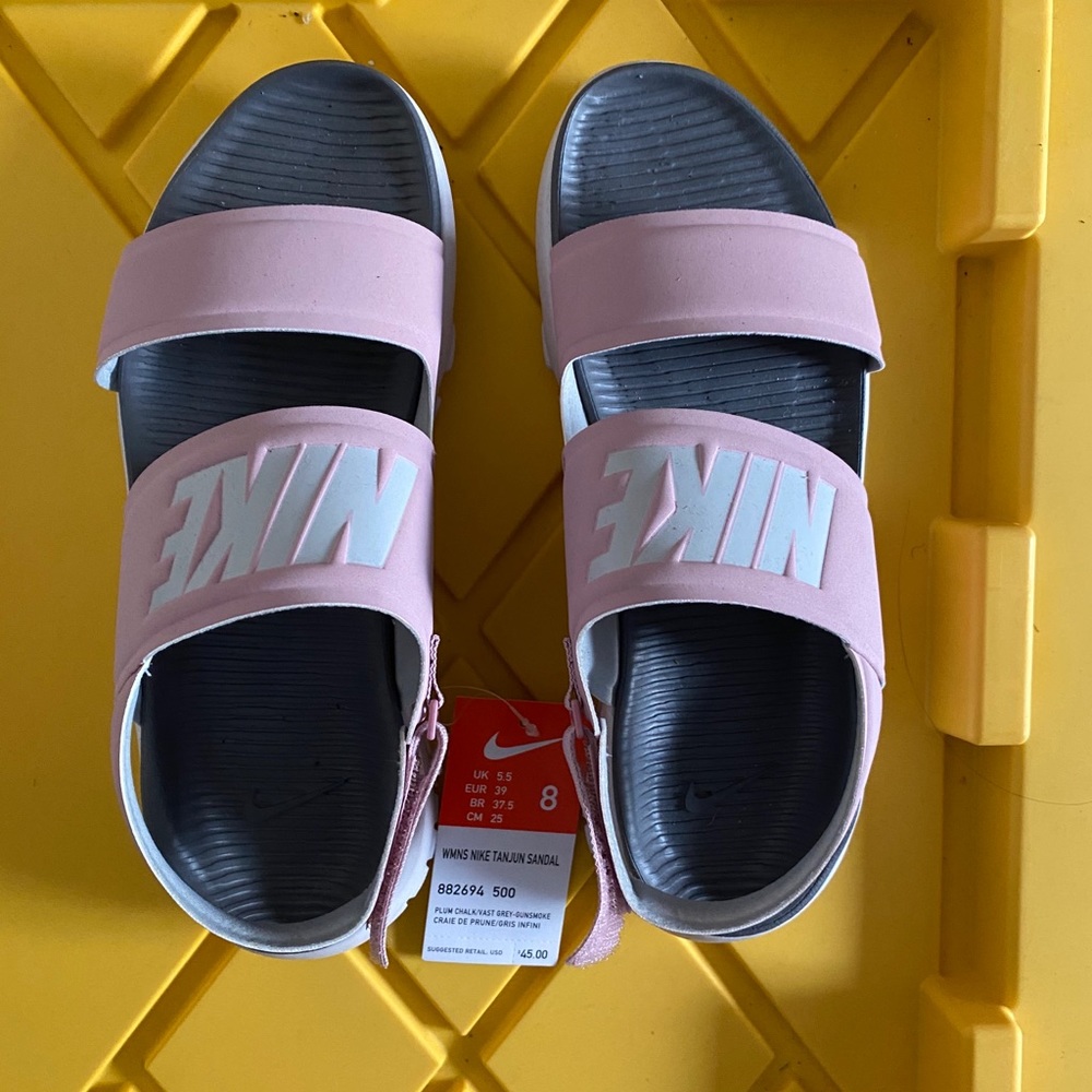 Nike Tanjun Slides